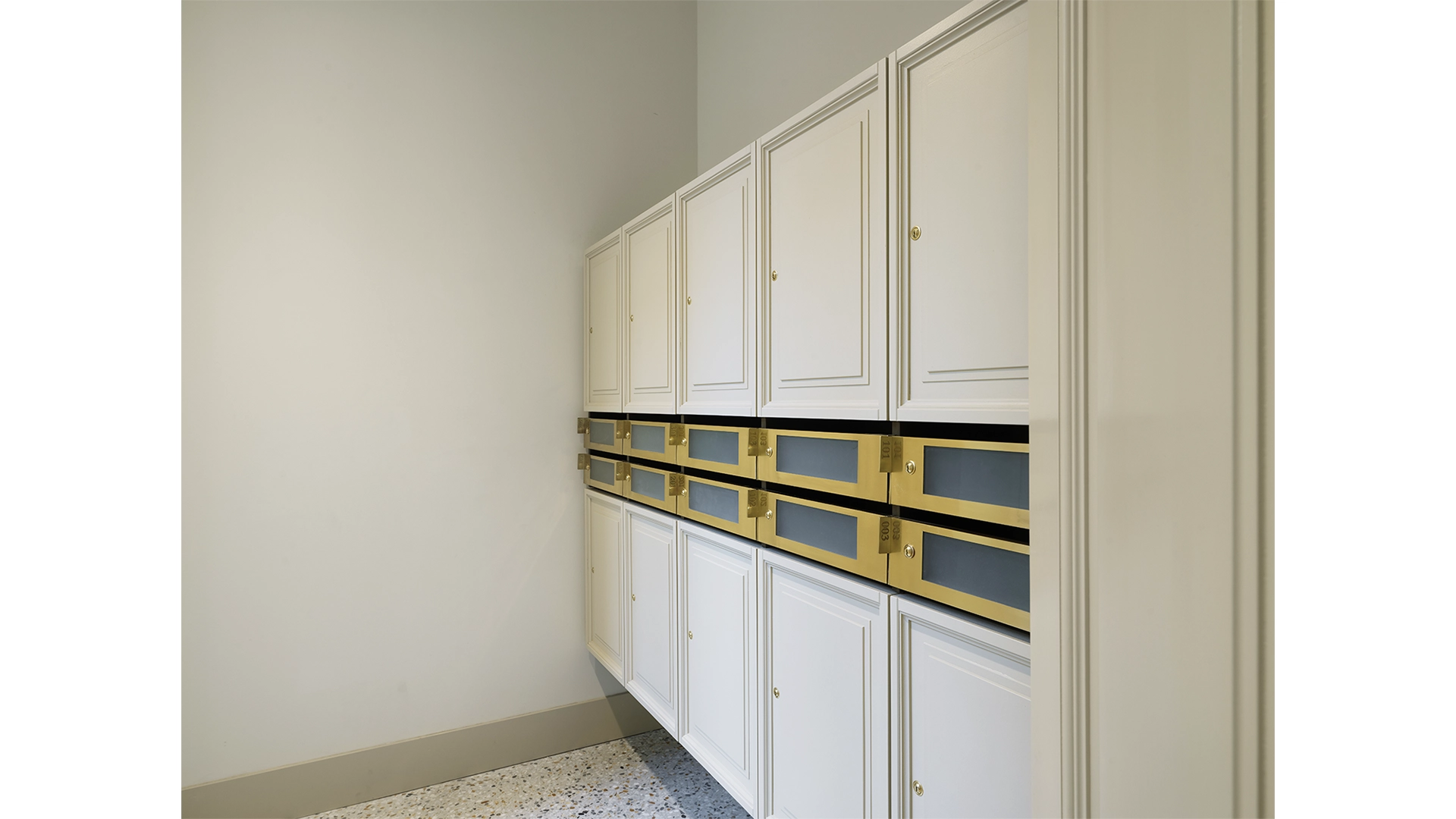 Bizzi & Partners Viale Bianca Maria 31 Milano cassette postali